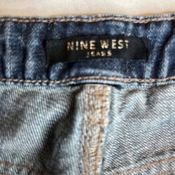 Nine West Sz 8 Straight Leg Medium Wash Denim Jeans - Picture 5 of 9